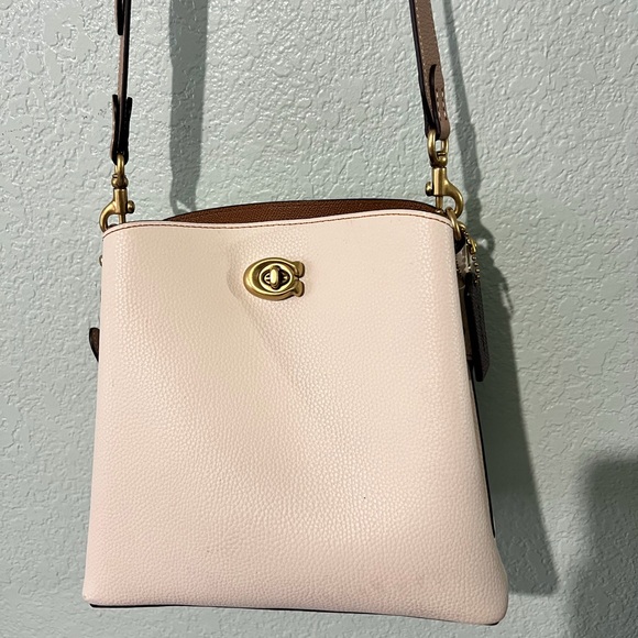 Coach Cream Pebbled Leather Willow - Picture 2 of 7